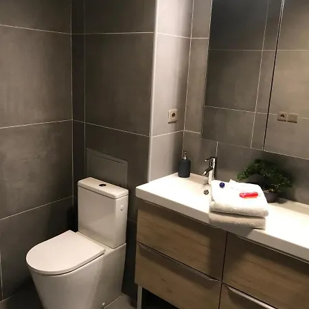 Apartment Marcenac 45 M2, Jardin, Parking, Wifi, Netflix Sete
