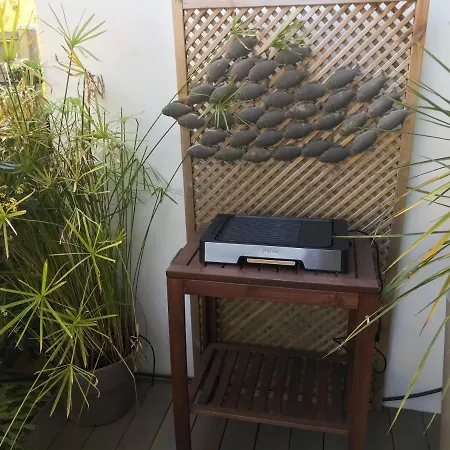 Marcenac 45 M2, Jardin, Parking, Wifi, Netflix Sete